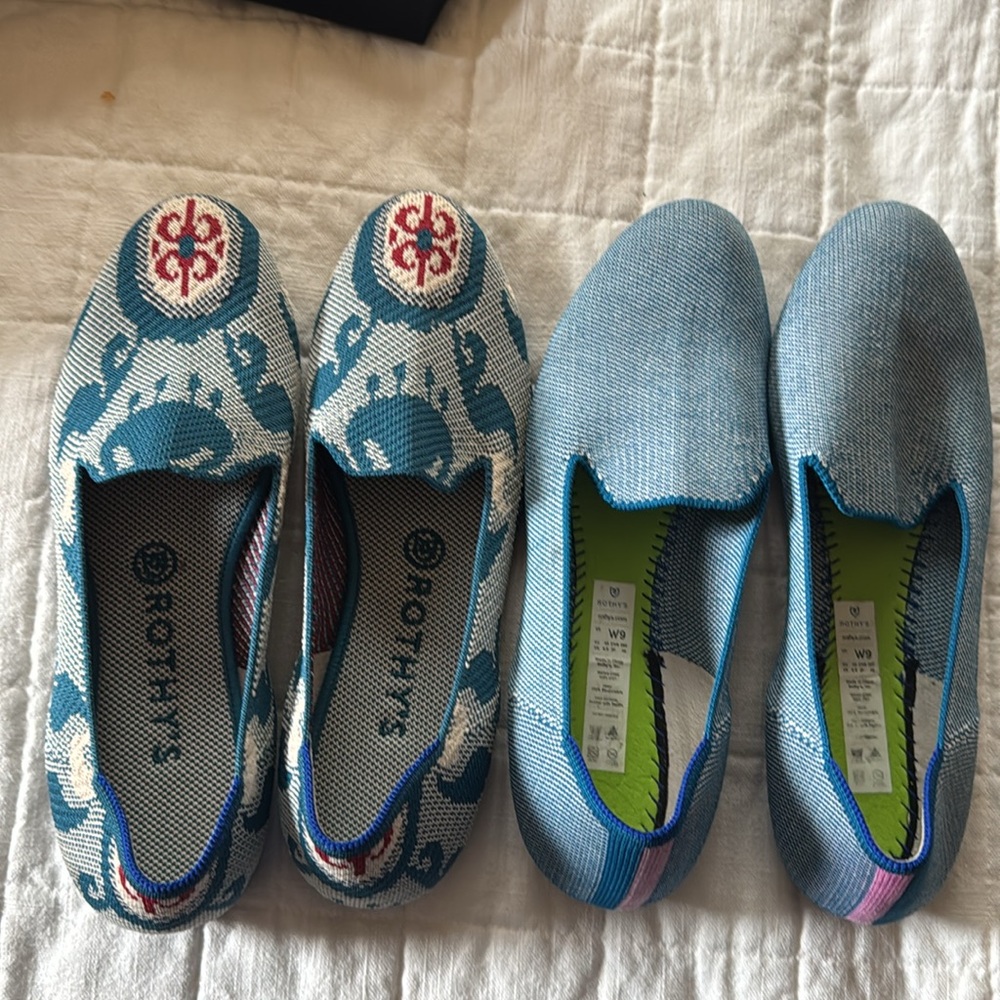 Two pairs of Rothy’s one is missing the insoles.